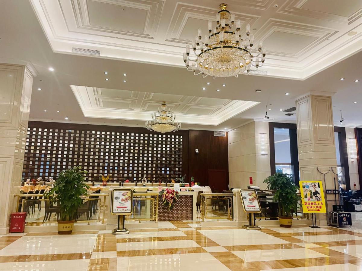 深圳水都假日酒店（火车北站) 外观 照片